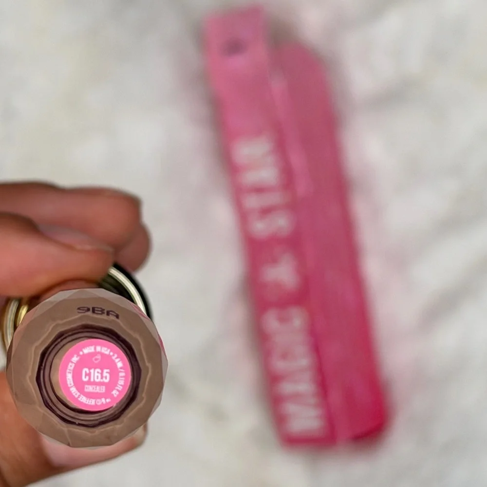 New in box Jeffree Star Magic Star Concealer C 16.5 High Coverage